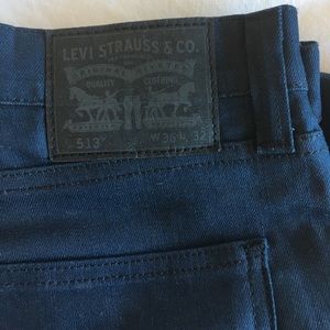 513 Levi’s dark blue jeans 36x32